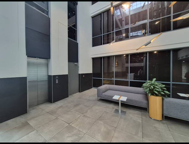 380M² OFFICE TO LET IN SANDTON CENTRAL